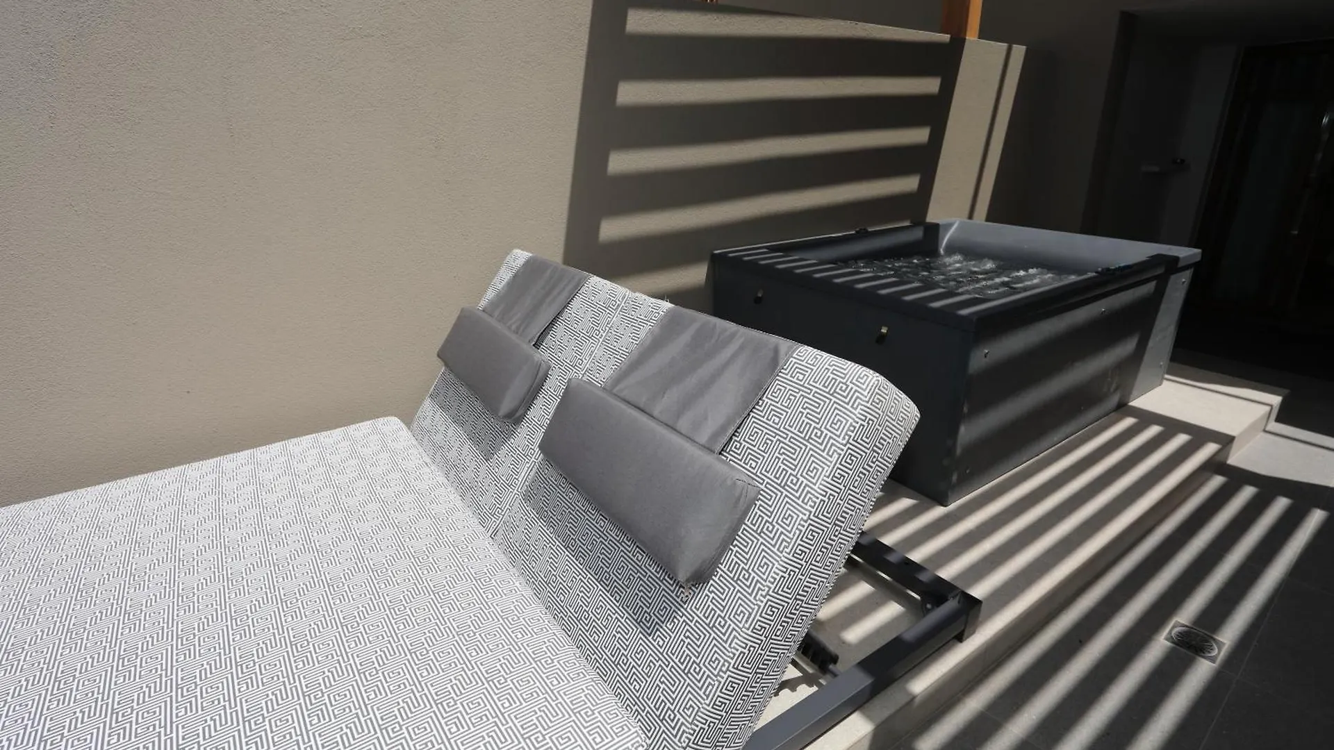 Ammos Suites Retimno