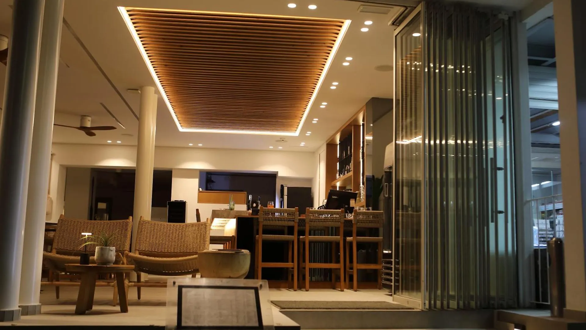 **** Hotel Ammos Suites Greece